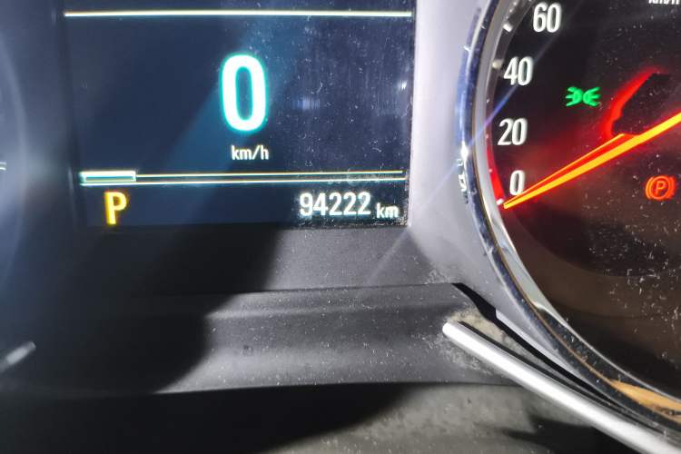 Used Chevrolet Orlando 2019 Redline 530T Automatic Enjoyment Version (5+2 Seating) China VI
