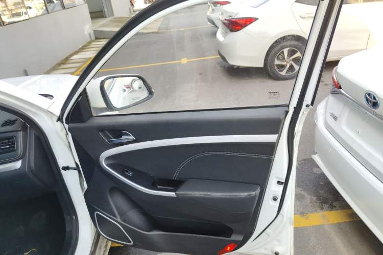 Used Yema Bojun 2019 Performance Edition 1.5T Manual Xuan Dong Model