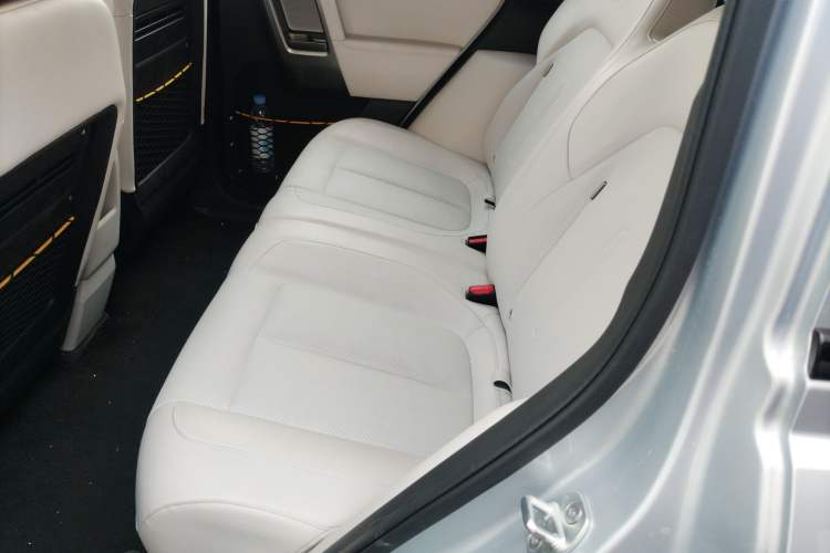 Used iCAR V23 2026 Model 550 Two-Wheel Drive Super Sports Edition Left Rear Seat