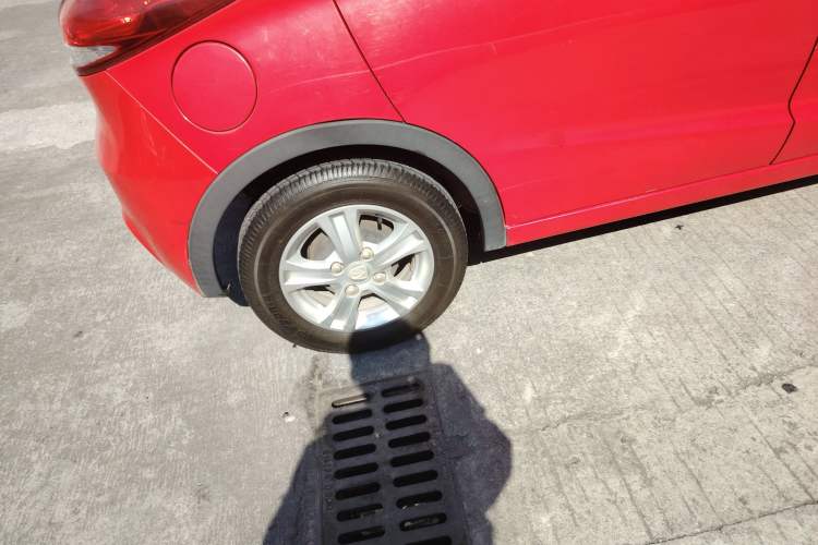 Used Baojun 310 2017 1.5L manual Comfort trim
