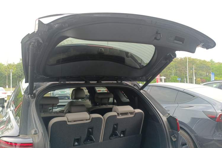 Used BYD Tang New Energy 2025 Intelligent Driving Version DM-i 115KM Flagship Edition Trunk