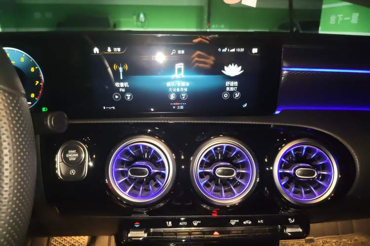 Used Mercedes-Benz A-Class 2021 A 200 L Sport Sedan Fashion Model Audio And AC Panel