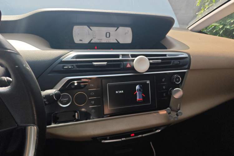 Used Citroen C4 Picasso 2015 Grand 1.6T Luxury 7-Seater