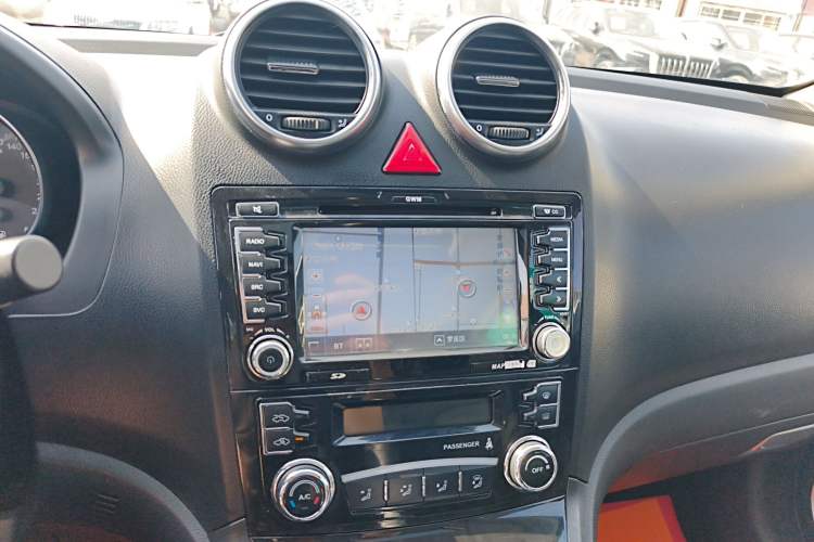 Used Haval H6 2016 Upgraded Model 1.5T Manual Two-Wheel Drive Urban Version
