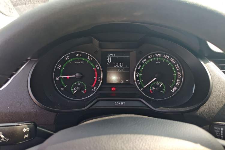 Used Skoda Octavia 2019 1.5L Automatic SmartDrive Comfort Edition China VI Standard
