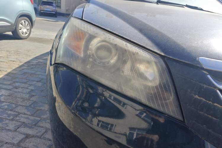 Used Geely Auto Classic Emgrand 2013 Sedan 1.5L Manual Entry-Level Model
