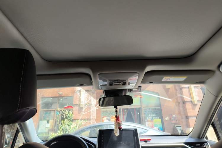 Used Toyota RAV4 2020 2.0L CVT Two-Wheel Drive Prestige Edition