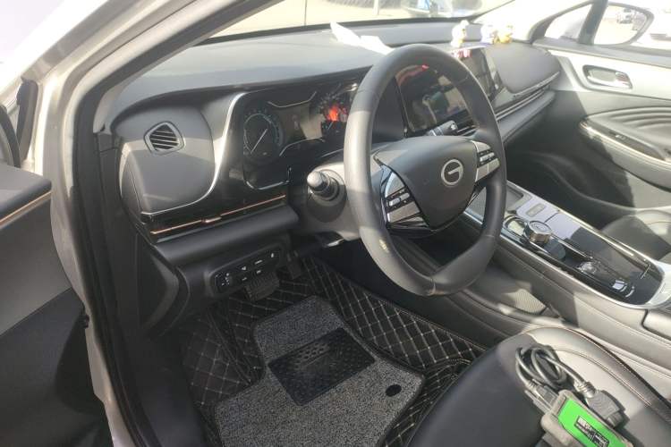 Used AION S 2023 Meizu 580 Lithium Iron Phosphate Driver Seat