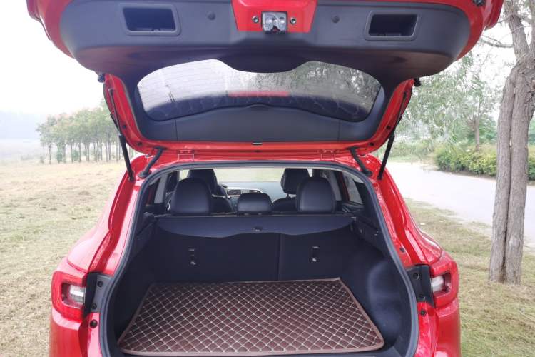 Used Renault Kadjar 2017 2.0L Two-Wheel Drive Luxury Edition