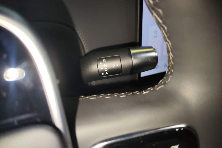 Used Li Auto L6 2025 Max Smart Refresh Edition Gear Lever