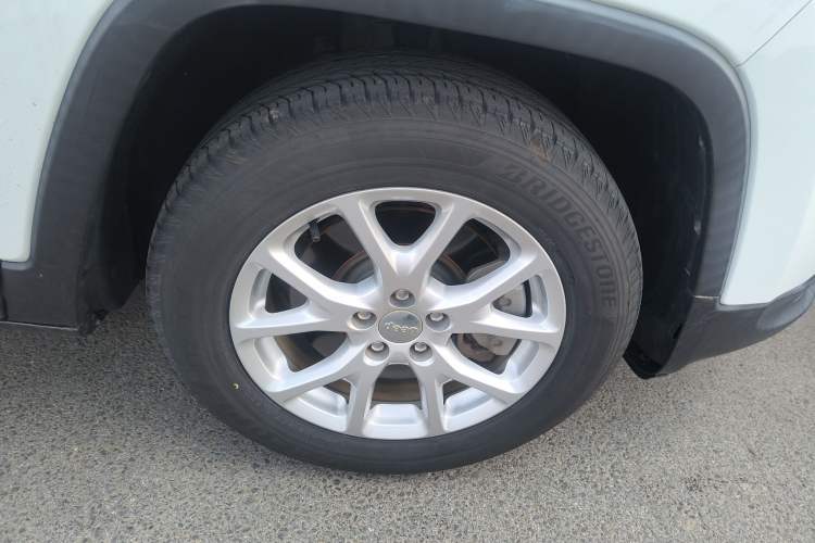 Used Jeep Cherokee 2017 2.0L Superior Edition