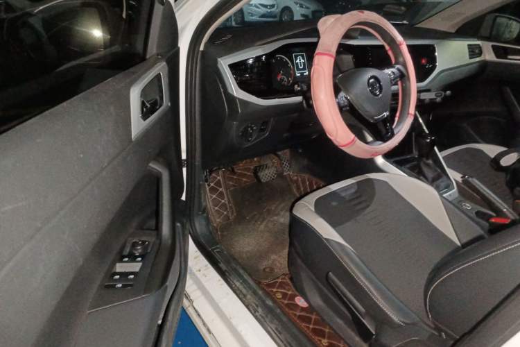 Used Volkswagen Polo 2019 Plus 1.5L Automatic Colorful Technology Edition Driver Seat
