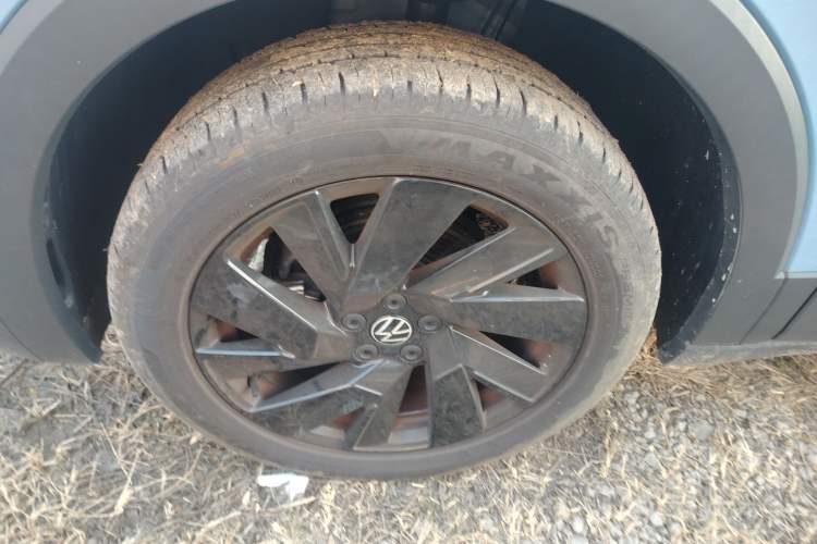 Used Volkswagen Tharu 2025 NewRui 300TSI Prestige Edition
