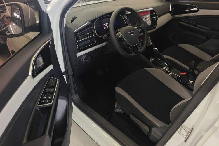 Used Jetta VS7 2024 280TSI Automatic Pioneer Edition
