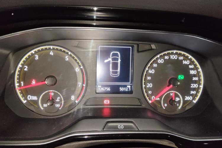 Used Volkswagen Sagitar 2019 280TSI DSG Comfort Version China VI Standard Instrument Cluster