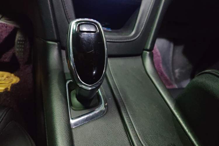 Used Cadillac XT5 2016 25T Luxury Model