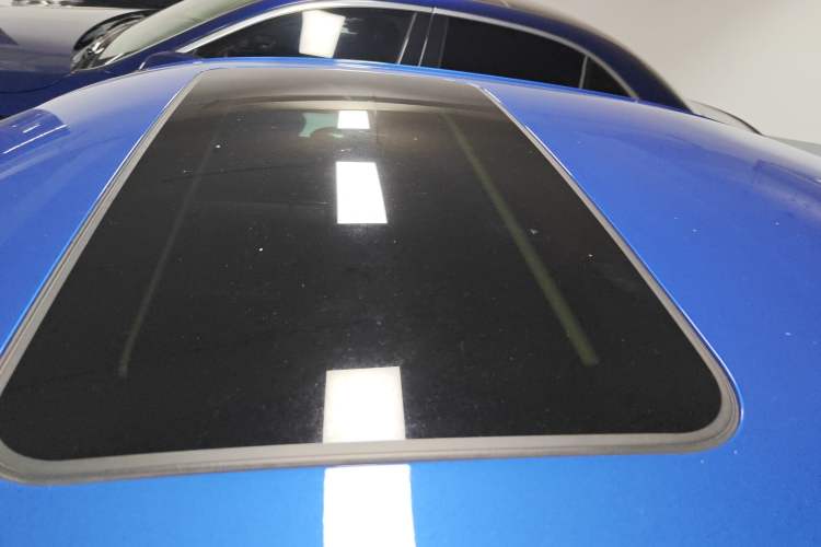 Used BMW 3 Series 2019 320Li M Sport Package Roof