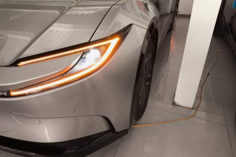 Used Toyota bZ5 2025 Model 550 JOY
