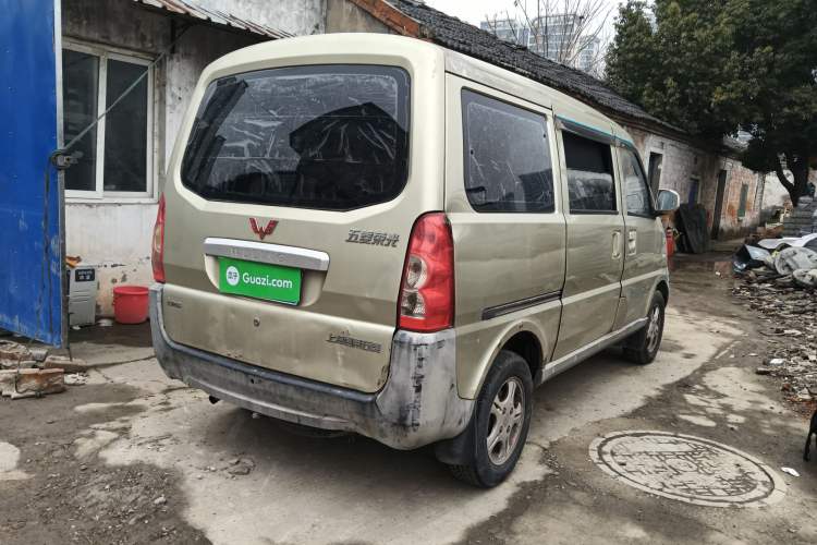 Used Wuling Rongguang 2014 1.2L S Base Model