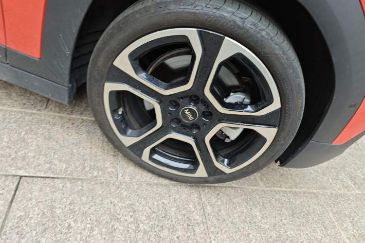 Used MINI Electric ACEMAN 2024 SE Artist
