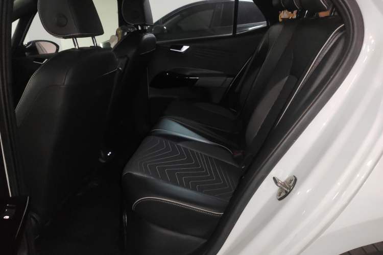 Used Volkswagen ID.3 2022 Active Pure Intelligent Enjoyment Edition
