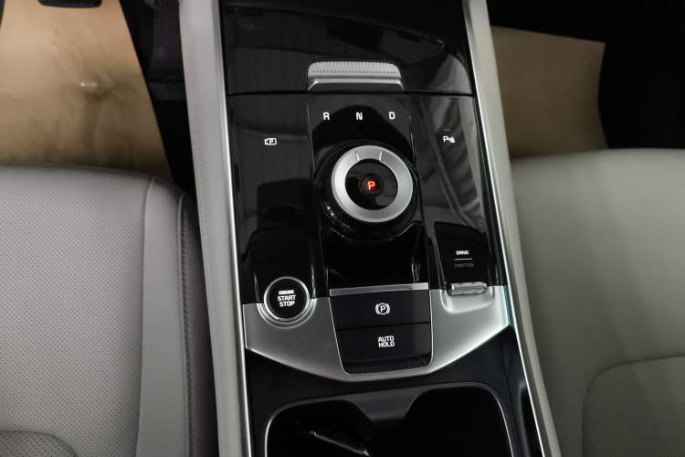 Used Kia Sportage (Chinese Domestic Model) 2023 1.5T Two-Wheel Drive Prestige Edition Gear Lever