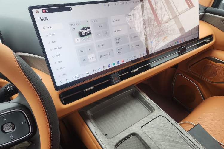 Used Wey Gaoshan 2025 Four-Wheel Drive Alpine 8