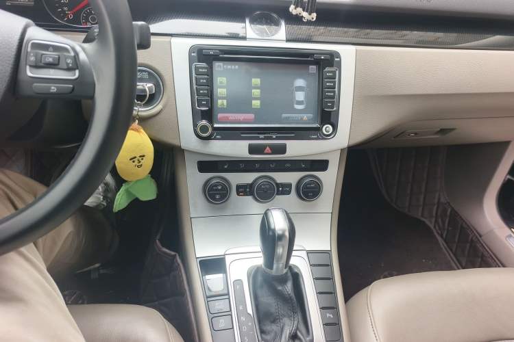 Used Volkswagen Magotan 2013 1.8TSI Luxury Model