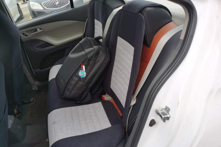 Used Chevrolet Sail 2015 Sail 3 1.5L Manual with Ideal Sunroof Edition