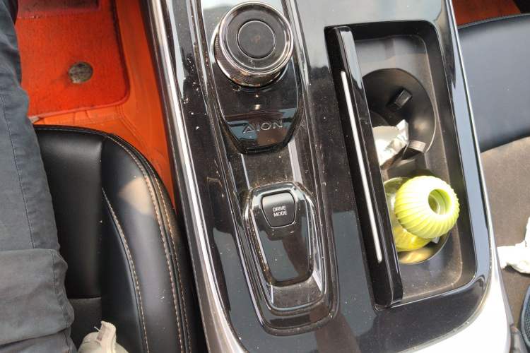 Used AION S 2022 Meizu 580 Gear Lever