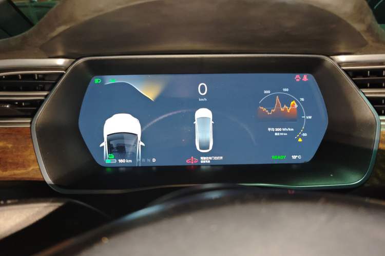 Used Tesla Model X 2016 X 90D
