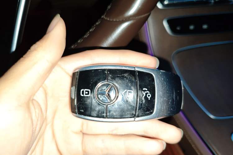 Used Mercedes-Benz E-Class 2023 Facelift E 260 L