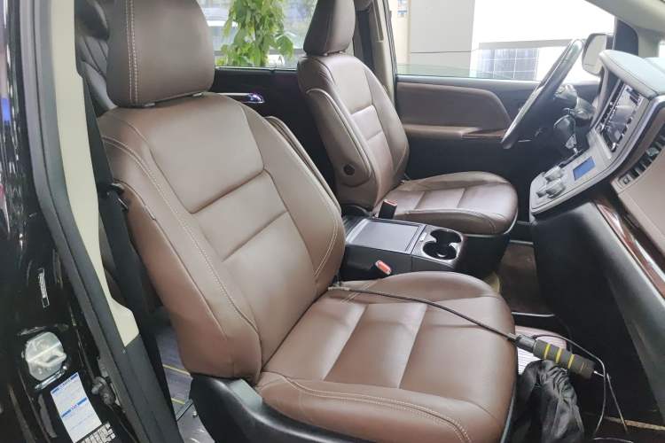 Used Toyota Sienna (Parallel Import) 2019 3.5L Four-Wheel Drive XLE 7 Seats U.S. Specification
