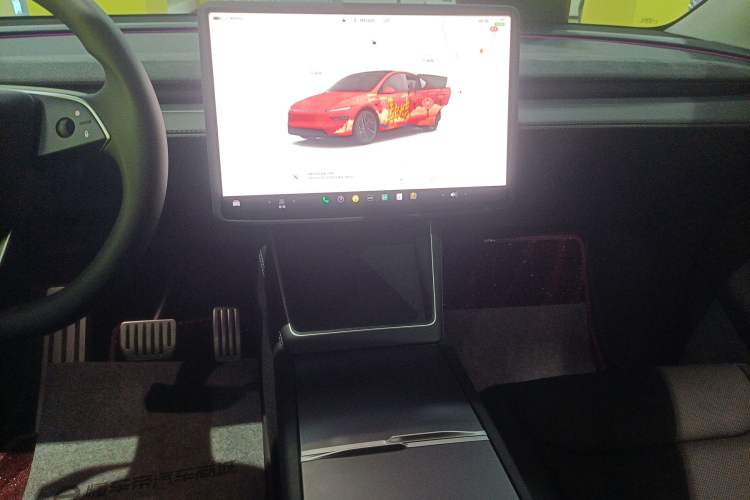 Used Tesla Model Y 2025 Long-Range All-Wheel Drive First Edition
