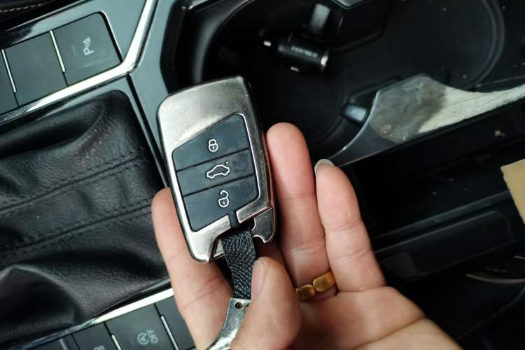 Used Volkswagen Passat 2020 330TSI Elite Edition China VI