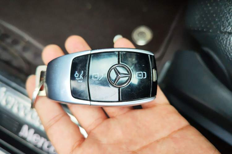 Used Mercedes-Benz E-Class 2017 E 300 L Luxury Model
