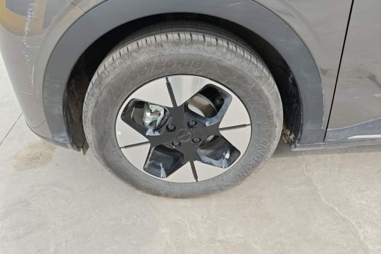 Used Geely Galaxy Geome 2025 310km Dream Edition Left Front Wheel Hub