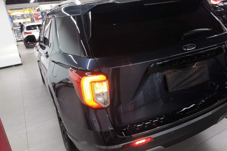 Used Ford Explorer 2020 EcoBoost 285 Four-Wheel Drive Trend Edition 6 Seats
