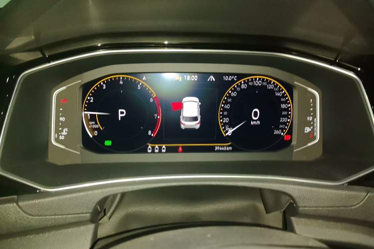 Used Volkswagen T-ROC 2022 280TSI DSG Two-Wheel Drive Elite PLUS