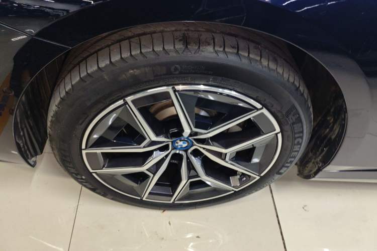Used BMW i5 2024 eDrive 35L M Sport Package