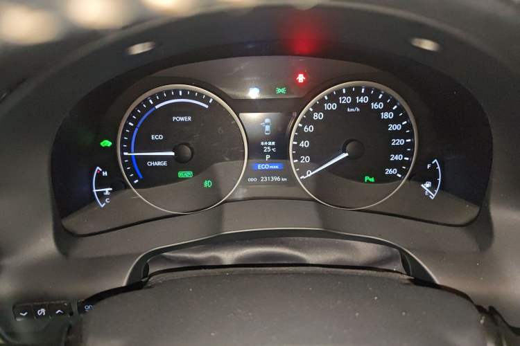 Used Lexus ES 2013 300h Elite Edition