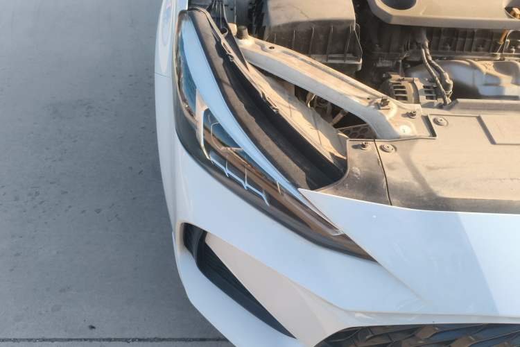 Used MG 5 2021 180 DVVT CVT Youth Luxury Edition Right Front Headlight
