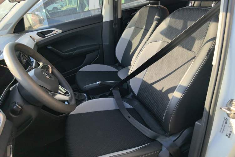 Used Volkswagen Tacqua 2023 200TSI DSG Joy-Connect Edition
