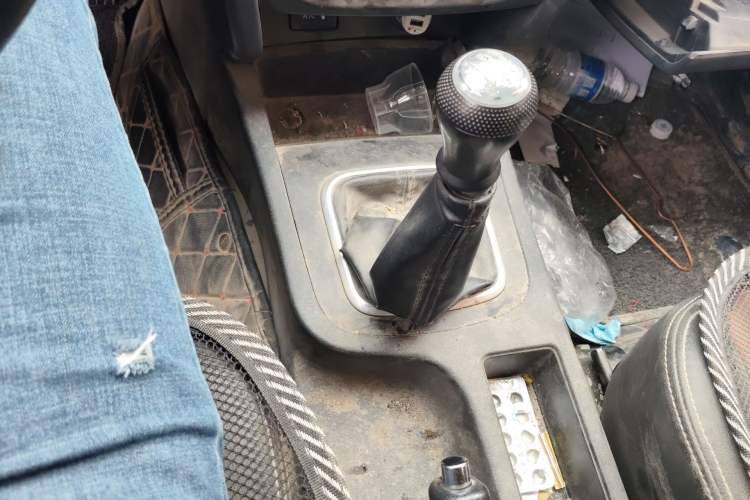 Used CHANGAN KAICHENG Shenqi F30 2018 1.5L Comfort Trim Short Wheelbase DAM15L