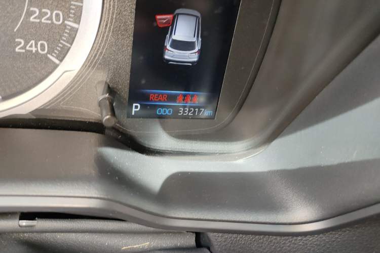 Used Toyota Corolla Cross 2022 2.0L Elite Edition Odometer Close Up