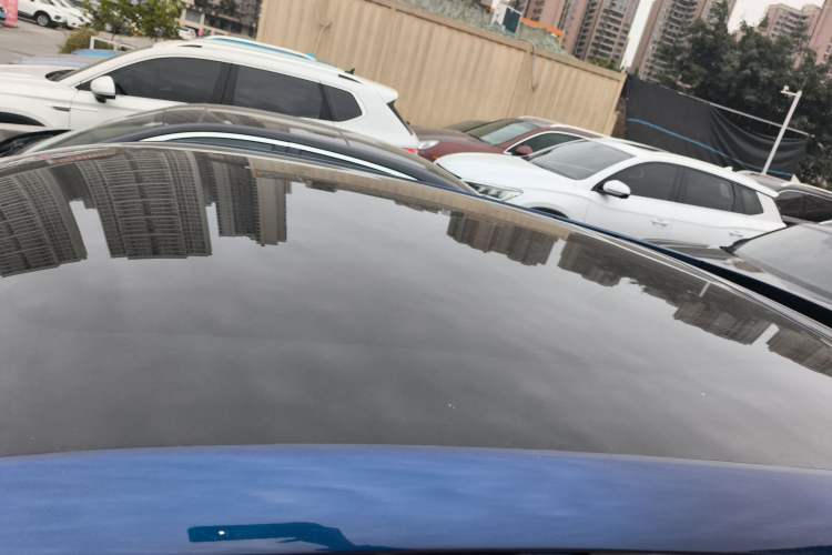 Used Venucia V 2021 260T Idol Edition Roof