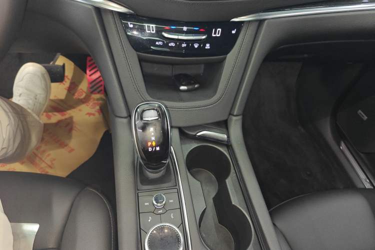 Used Cadillac XT5 2021 28T Four-Wheel Drive Luxury Version