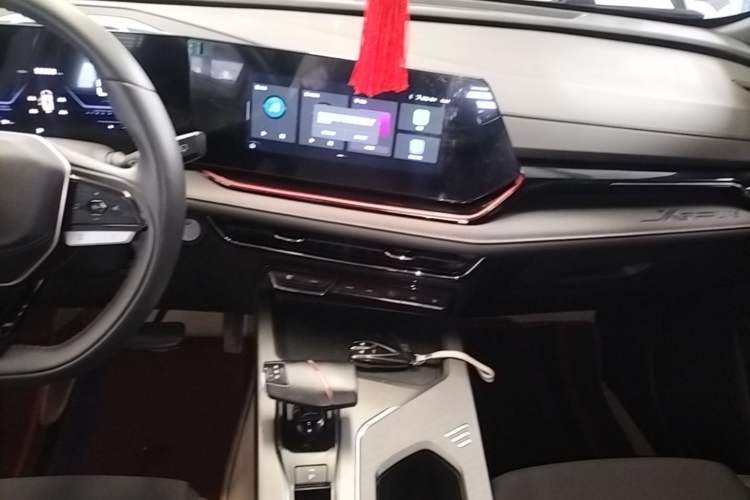 Used CHANGAN X5 PLUS 2025 1.5T DCT High-Energy Version