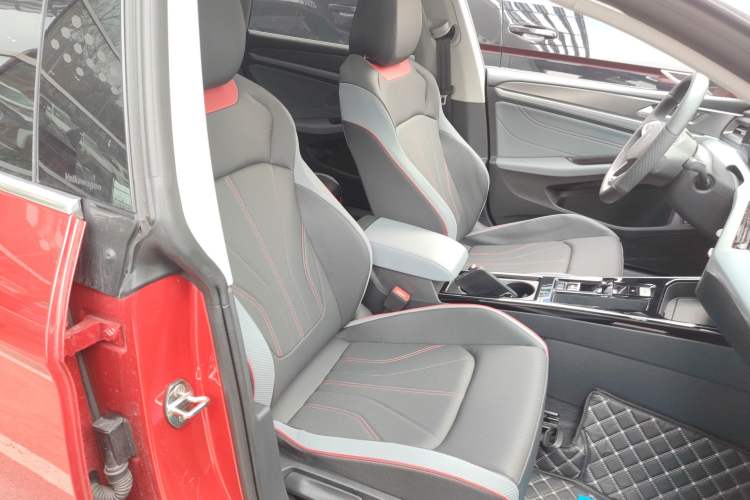 Used Volkswagen Lamando 2025 Lavida L 280TSI DSG Cool & Spicy Edition