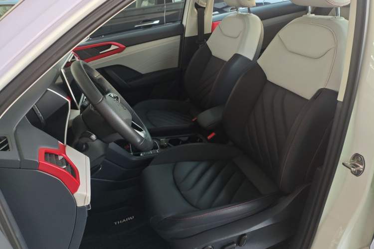 Used Volkswagen Tharu 2023 300TSI Two-Wheel-Drive Moon Luxury Edition
